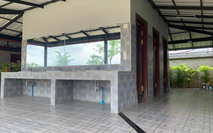 PL Phnum Tom Por Home Holiday & Restaurant
