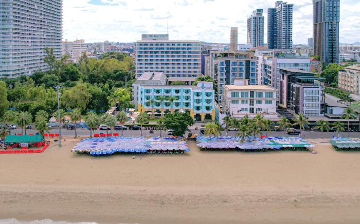 Wave Hotel 