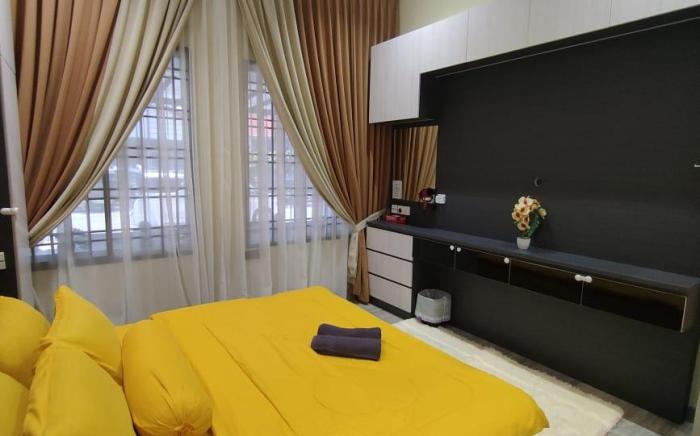AMMARA HOMESTAY JB