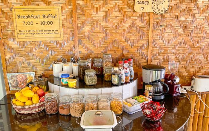 Parrot Resort Moalboal