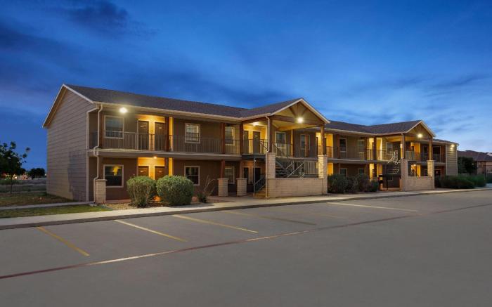 Eagle's Den Suites Andrews a Travelodge by Wyndham