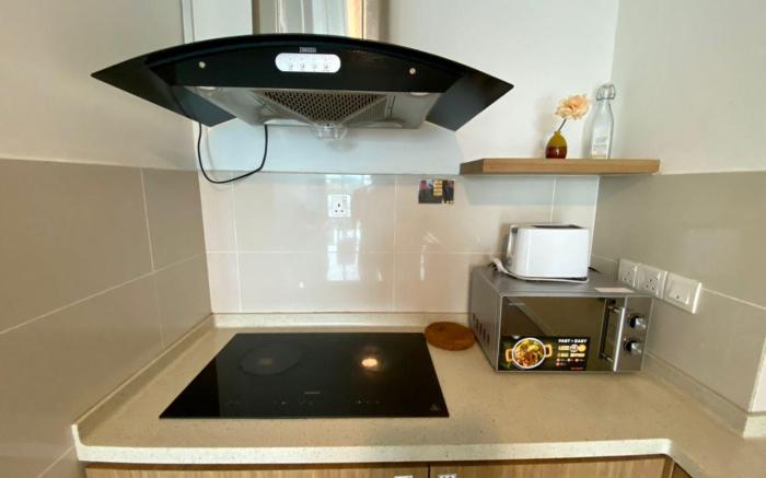KK SUTERA AVENUE WT POOL OPP IMAGO 2BR 6pax 【BLU】