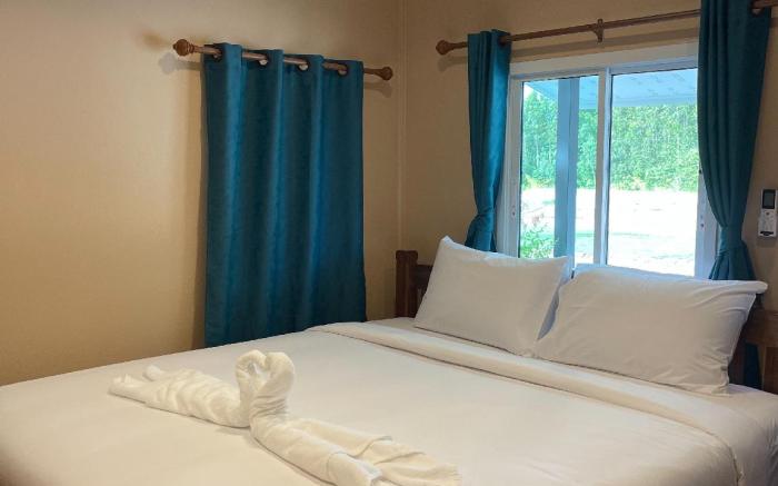Rom Sai Resort Rayong ร่มไทรรีสอร์ท
