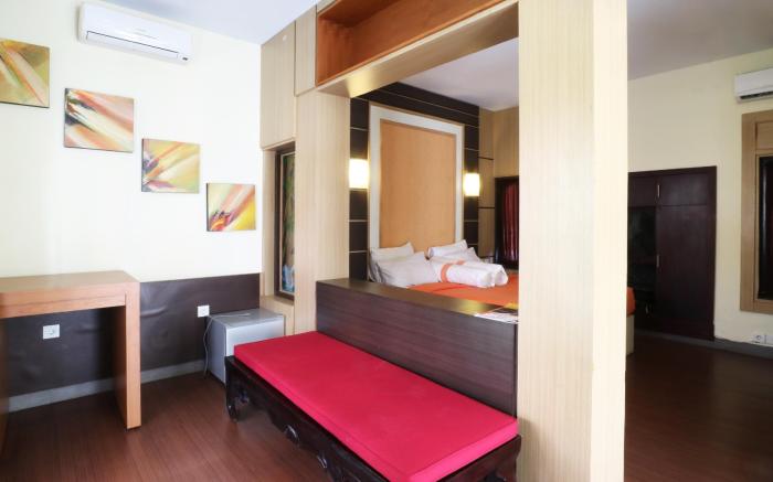 Kondra Premiere Guest House Kuta