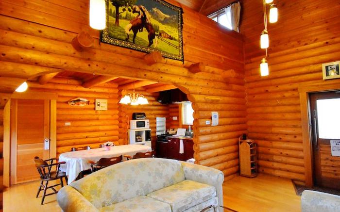 Canadian Log Cottage TAKITARO