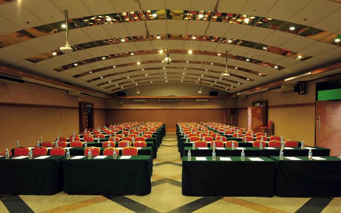 Hotel Emas 