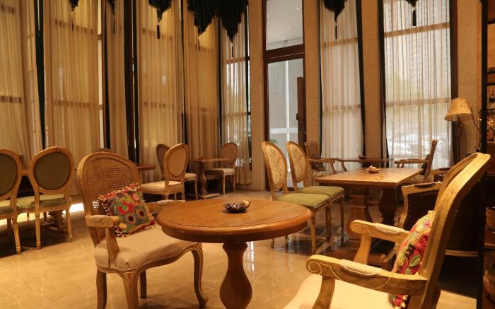 Borrman Hotel Huaihua South High-speed ​​Railway Station Wanda Plaza