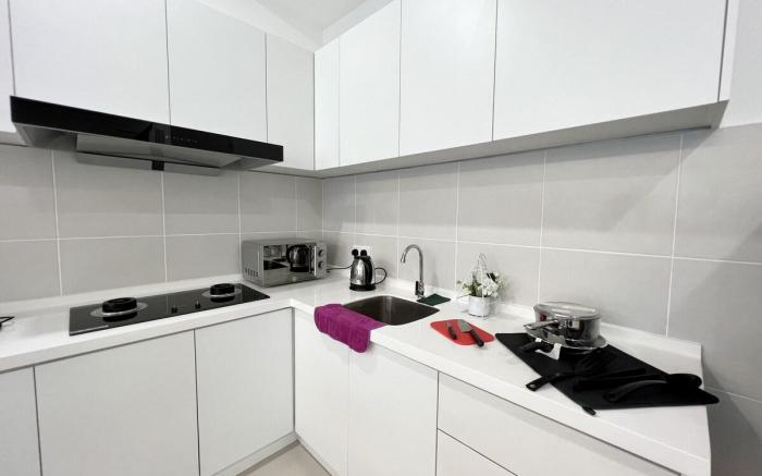 Middle Town Breezy Stay {Novo8} 4pax-Wifi