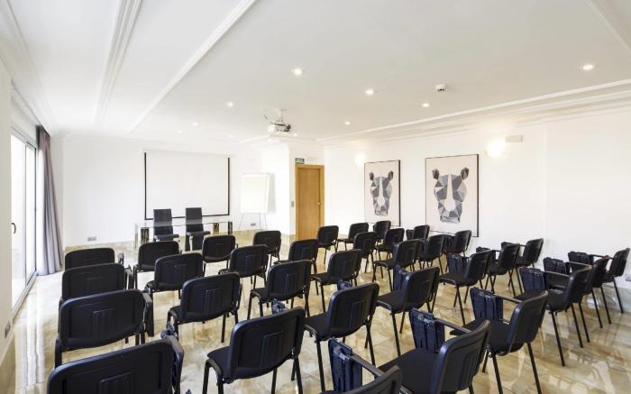 Sercotel Hotel President