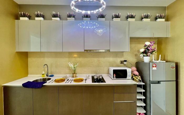 Nordic Style Premium Stay 2pax- Bathub/Build-view