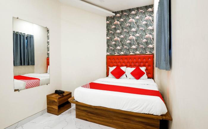 Hotel O King Residency Near Bharat Talkies