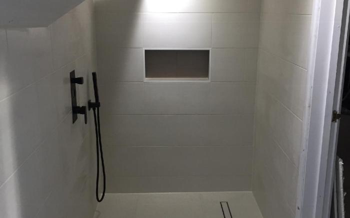 Private Double Room With New En-suite Shower Room