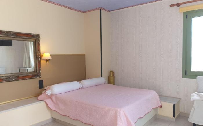 Senior Citizen Suite in blue