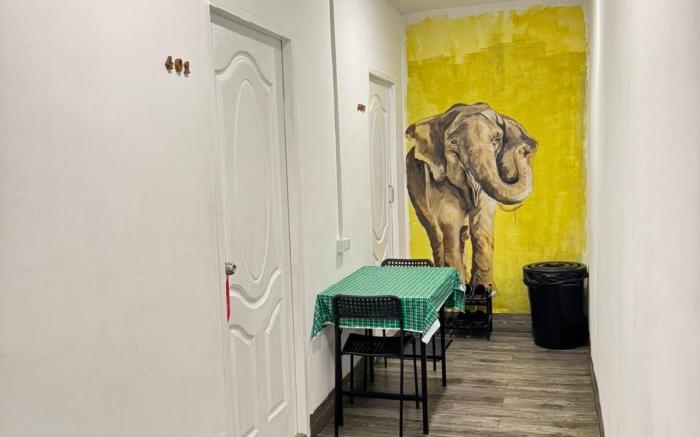 Comfy Crib Hostel Bangkok