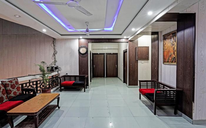 Capital O Bk House