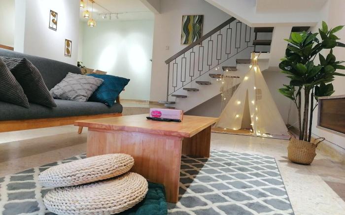 NEW! PJ Landed | Damansara Uptown | 15Pax |NetFlix
