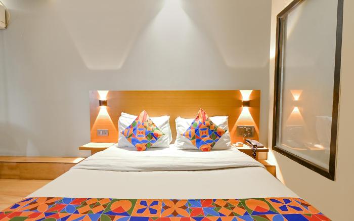 FabHotel Penthouse - A K Dev Road
