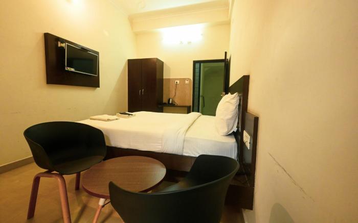 Hotel Four Season