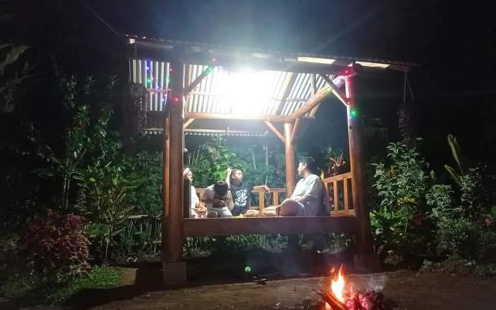 FAREL Homestay  Kawahijen 