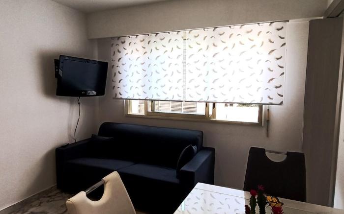 Casa Bella Vita - Beachfront studio apartment