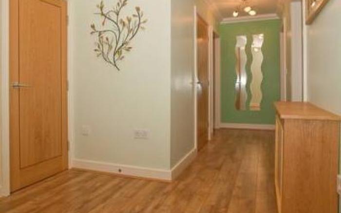 Riverbank View Apartment