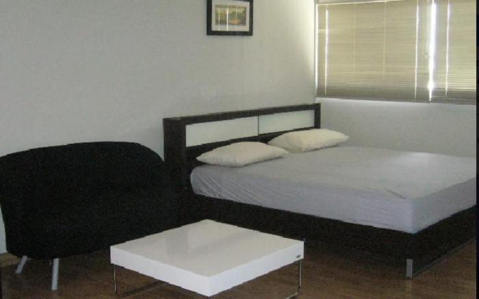 Chan Kim Don Mueang Guest House, 550 yards from Impact Muang Thong Thani