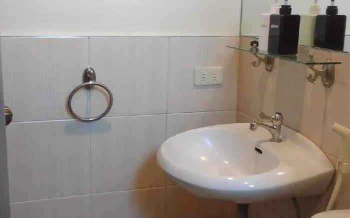 Spacious Studio Apartment B304