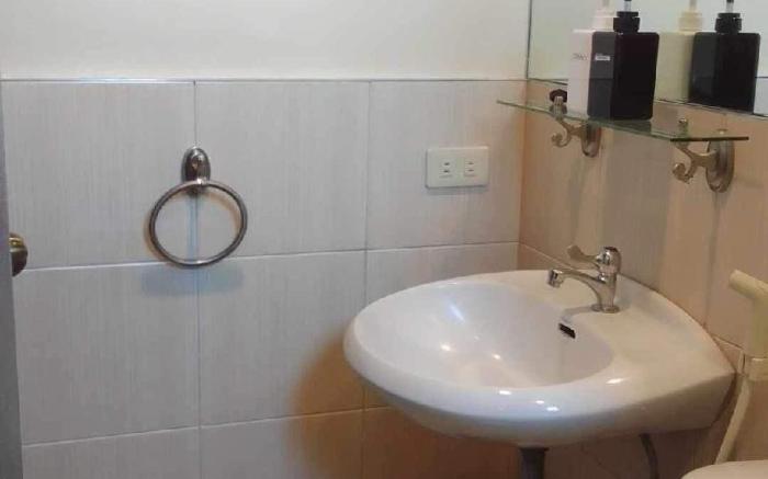 Spacious Studio Apartment B305
