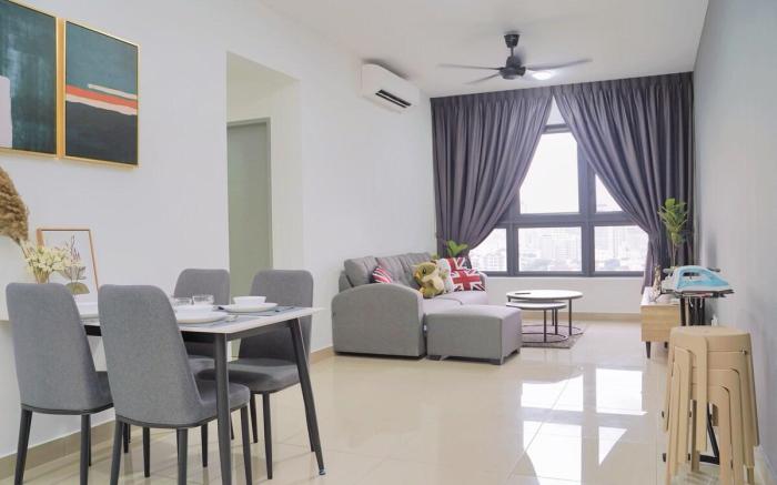 NEW ! TRX VIEW | Netflix | Lrt+Mrt | 3R2B | 8 Pax