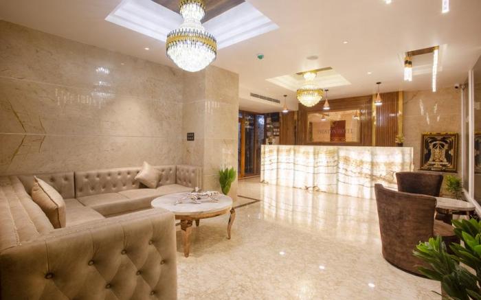 KINGSTON HOTEL