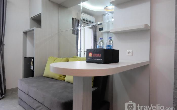 WarmDesigned 2BR at Podomoro Golf View By Travelio