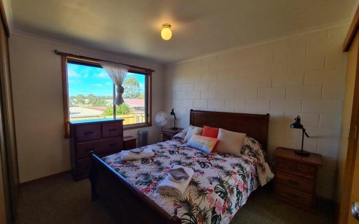 Waratah Waterfall Retreat