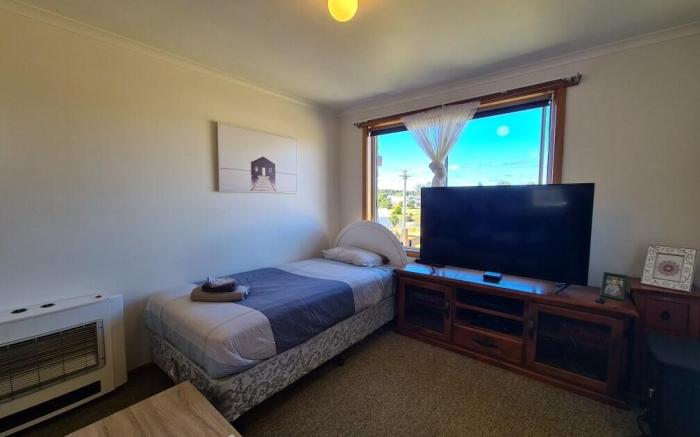Waratah Waterfall Retreat