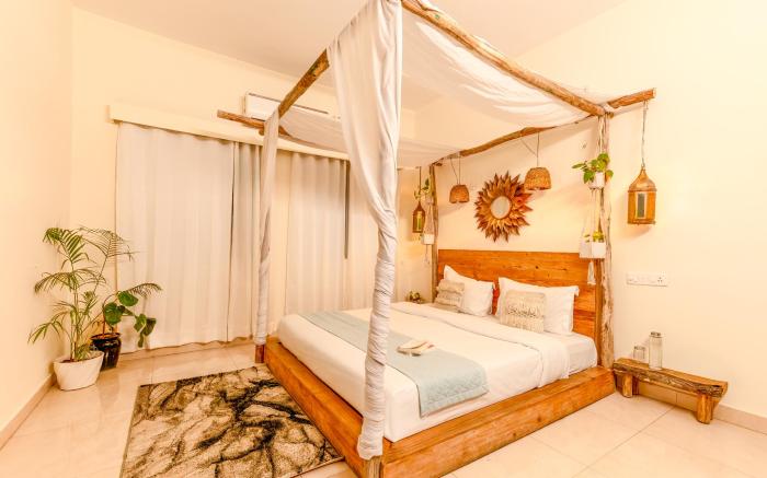 Alaya Stays 4BHK Farmhouse with Pvt Pool & Garden - Manesar