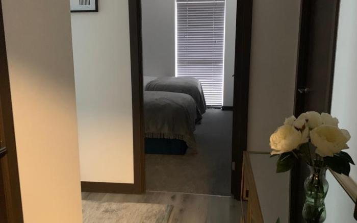 Raphvin Apex Abode