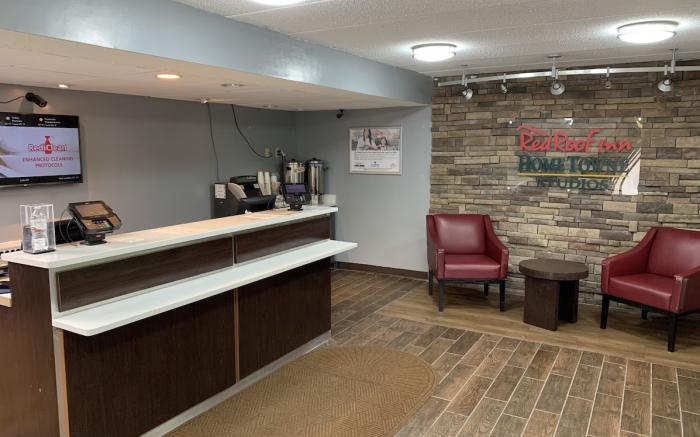 HomeTowne Studios Mystic - New London