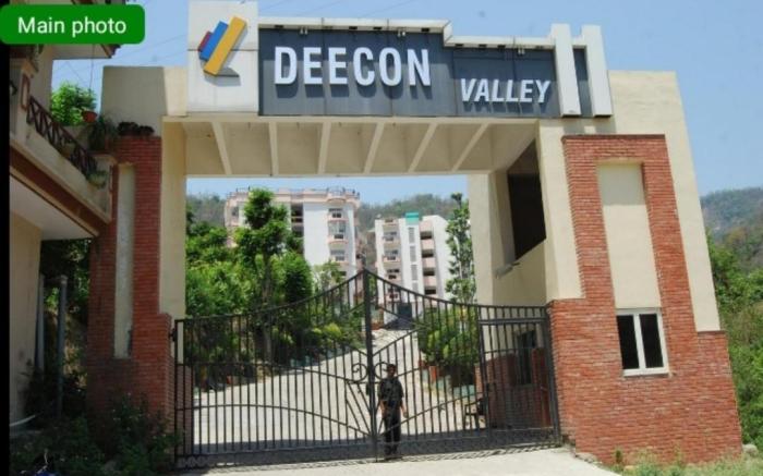 Luxury 2BHK Flat 2 Baths 3AC  Lift Parking Kitchen