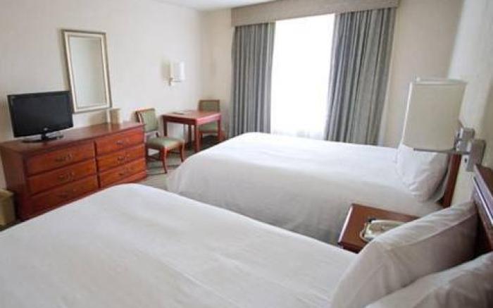 Sierra Suites By HP Hotels