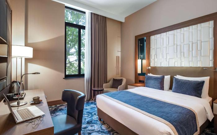 Tbilisi Philharmonic by Mercure Hotel