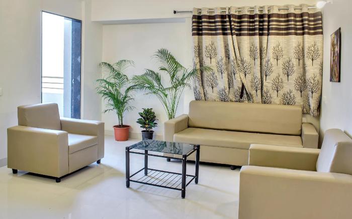 Hotel O Homes Vardhan House 2