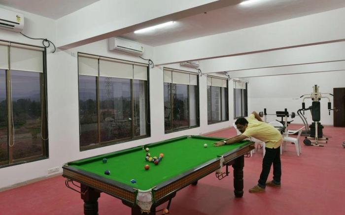 Ivy Pali Studio Rooms 2, Near Adlabs Imagica Pali