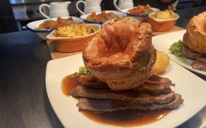 Crown & Anchor