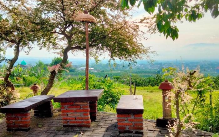 Villa Kebun Jeruk Syariah Malang