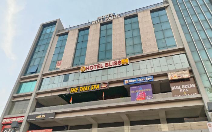 HOTEL BLISS 
