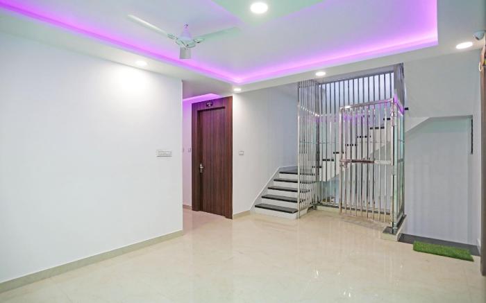 Hotel O Royal Residency