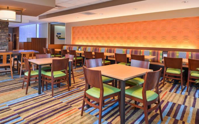 Fairfield Inn & Suites St. Joseph