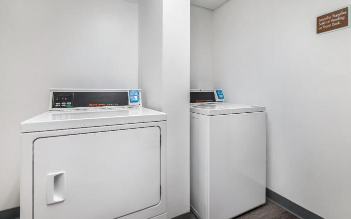 AmericInn by Wyndham Mounds View Minneapolis