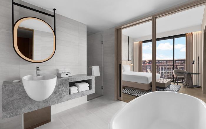 Courtyard by Marriott Bangkok Suvarnabhumi Airport