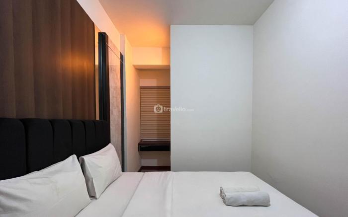 Warm & Cozy 2BR Vida View Makassar Apt By Travelio