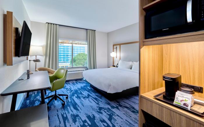 Fairfield by Marriott Inn & Suites Omaha at MH Landing
